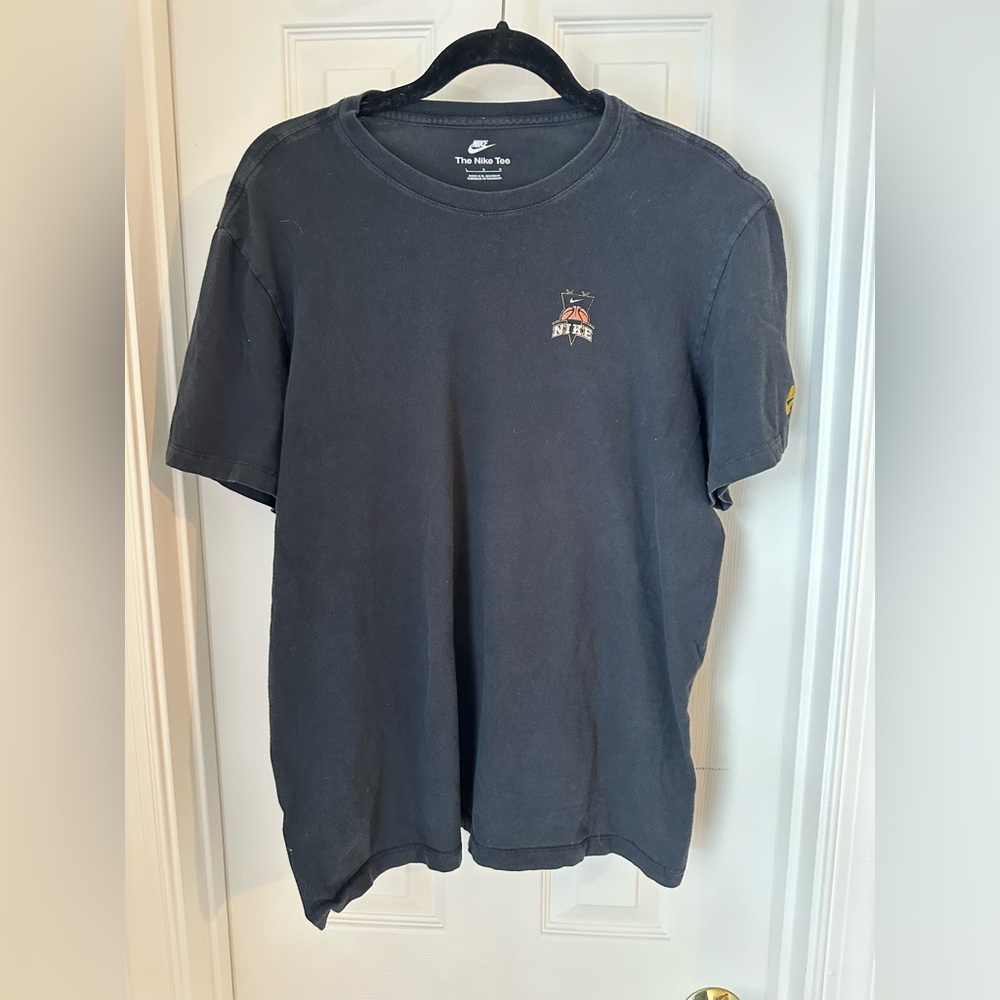 Nike Size L Skull Basketball Graphic Tee Black Streetwear Athletic T Shirt